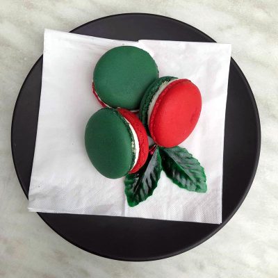 Christmas Macaron – half dozen mixed